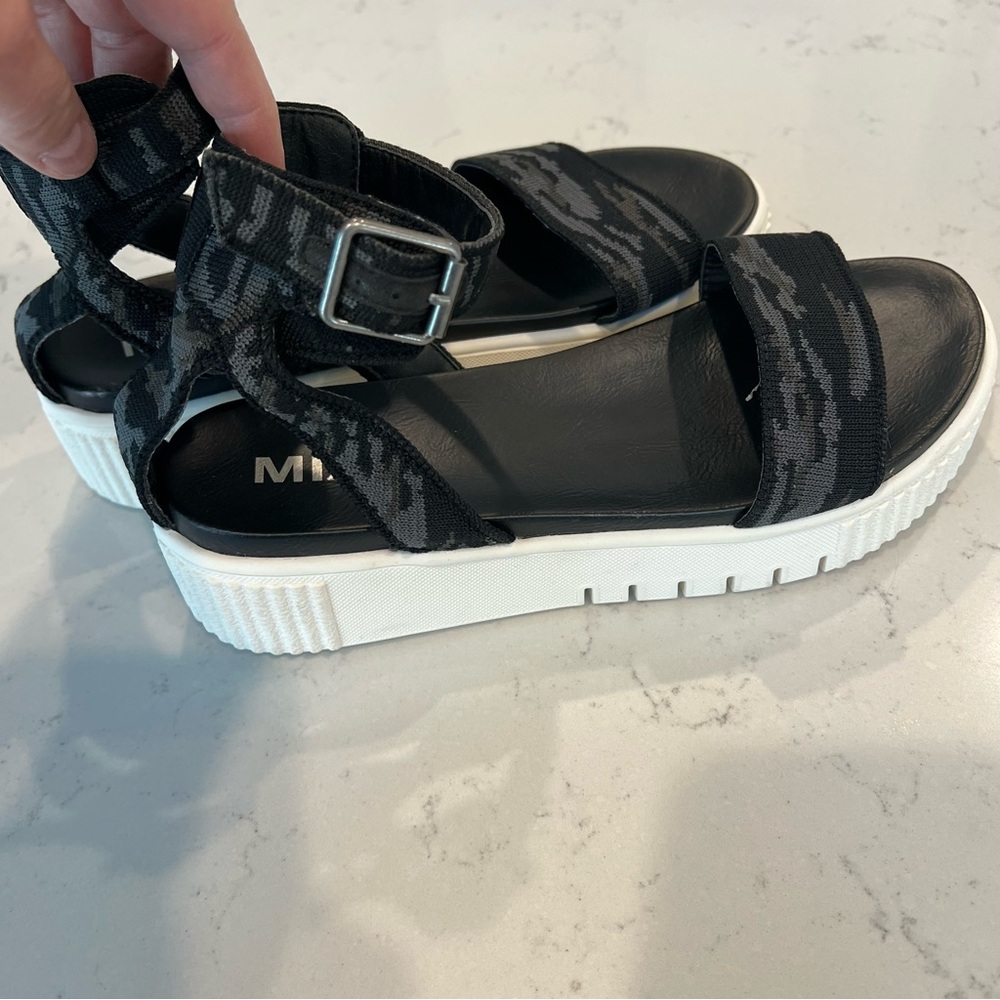 MIA Black Sandals for Women